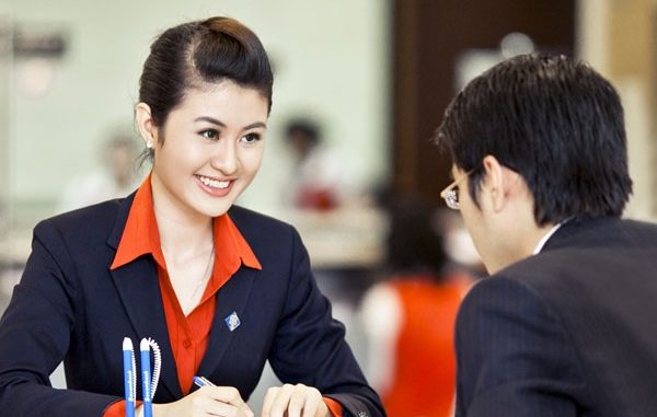nganh-tai-chinh-ngan-hang-luong-bao-nhieu-co-cao-khong- 2 ngành tài chính ngân hàng là gì