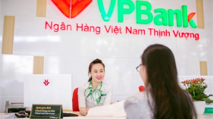 thu-7-ngan-hang-vpbank-co-lam-viec-khong-2