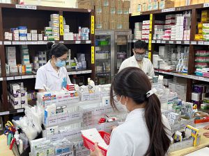 Trình độ, kinh nghiệm và vị trí công việc là những yếu tố quan trọng quyết định mức thu nhập của người làm ngành Dược